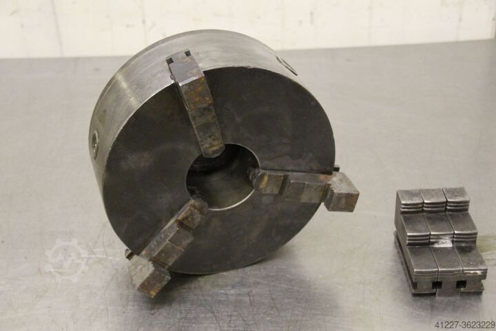 трёхкулачковый патрон unbekannt Durchmesser 225 mm