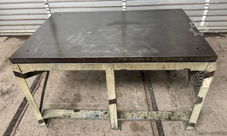 Разметочная и выправочная плита  