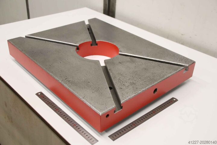 зажимная пластина с Т-образным пазом unbekannt 630/500/H75 mm