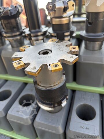 Дисковая фреза Ø100 мм x 6 мм с режущими пластинами на держателе SK40 Frez tarczowy Ø100 mm x 6 mm z płytkami skrawającymi na oprawce SK40 Frez tarczowy Ø100 mm x 6 mm z płytkami skrawającymi na oprawce SK40