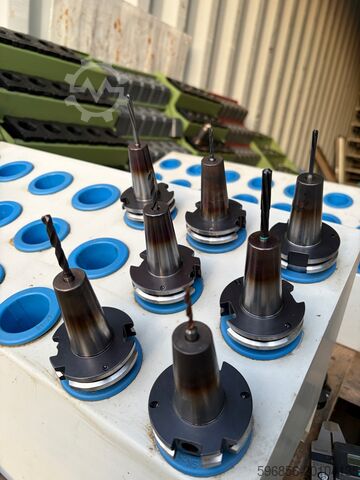 Держатели SK40 WNT с сверлами – DIN 69871 – 25000 об/мин Oprawki SK40 WNT z wiertłami – DIN 69871 – 25000 obr/min Oprawki SK40 WNT z wiertłami – DIN 69871 – 25000 obr/min