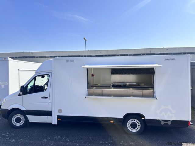 Mobile Shop/ Food Truck Mercedes-Benz Foodtruck, Imbisswagen, Food Truck mit neuer Küche und Ausstattung