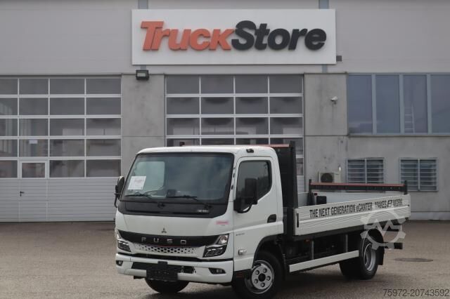 Фургон-шторник Mitsubishi eCanter 4C15E