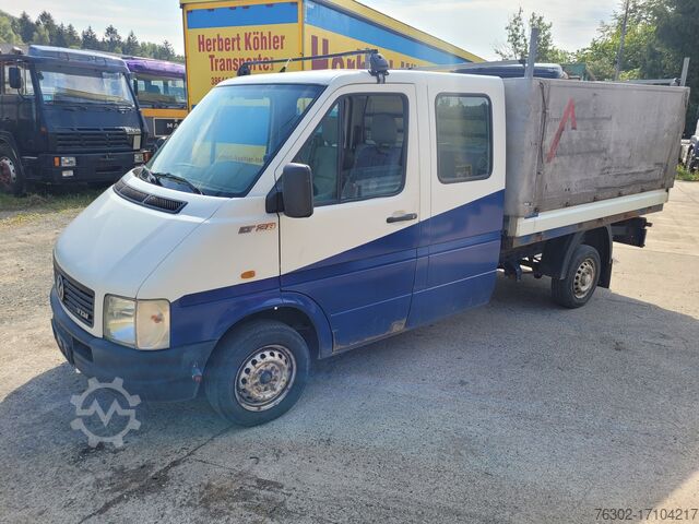 Транспортер с бортовой платформой и брезентом Volkswagen LT 28 Doka Pritsche/Plane AHK