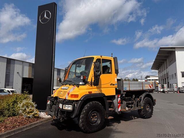 Грузоподъемная платформа Mercedes-Benz Unimog U300 4x4 Vario-Pilot