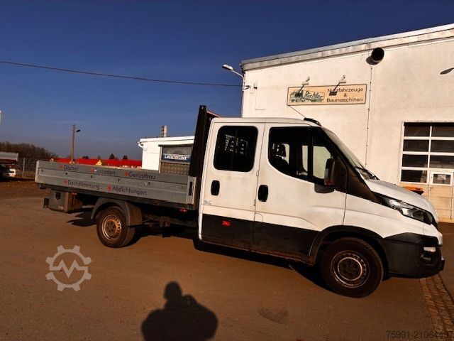 Пикап-фургон IVECO Daily Fahrgestell Doppelkabine 35 S ... Radstand