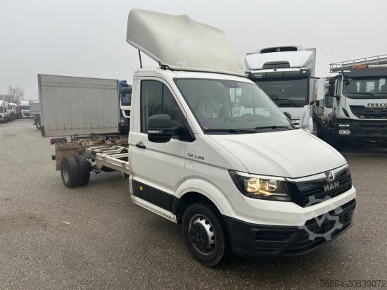Шасси фургона MAN TGE 3.180 LADEBORDWAND PALFINGER