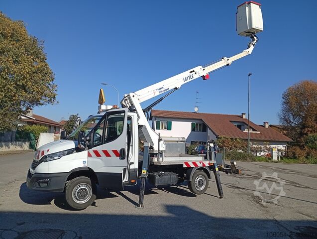 фургон с подъемной люлькой Iveco Daily 35