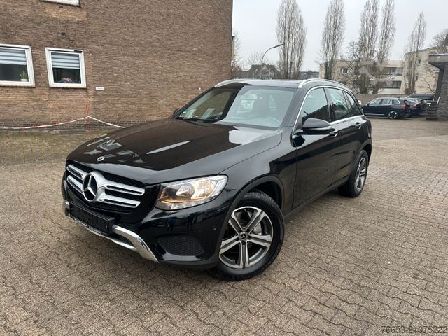 Пикап MERCEDES-BENZ GLC 220 d 4MATIC Autom. * PANO * Navi * Leder *