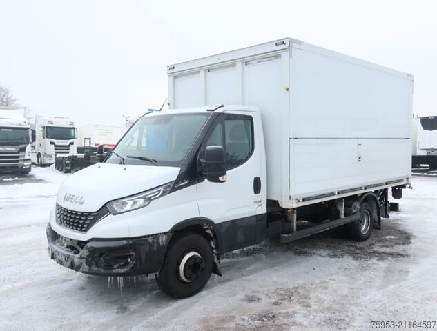 Фургон для перевозки напитков Iveco 70 C 18 Daily Getränke Schwenkwand LBW Klima