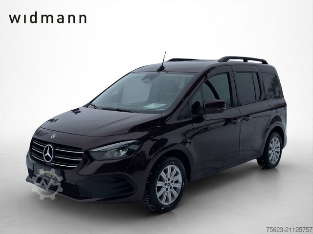 Минибус Mercedes-Benz T 180 d Navi PDC KAM AUT SHZ KlimaA SpurH FLA