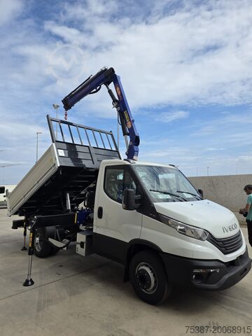 трехсторонний самосвальный фургон IVECO 72C18