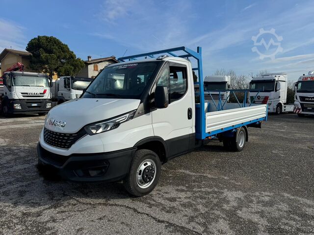 Неподвижное тело Iveco DAILY 35 C 18