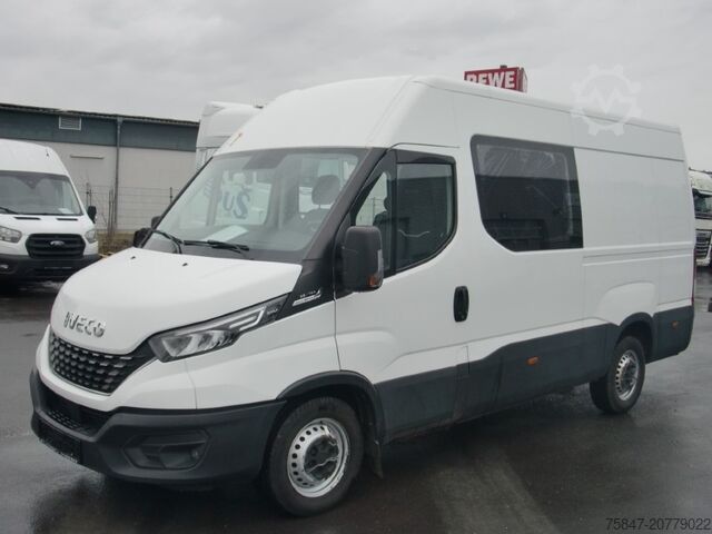 фургон-будка Iveco Daily 35 S 16 A8 V Doka