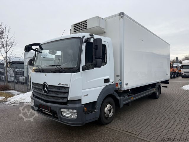Фургон-рефрижератор MERCEDES-BENZ Atego 821 L Kühlkoffer/ThermoKing V500/Klima