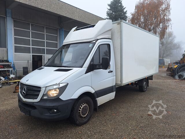Грузовик-рефрижератор Mercedes-Benz Sprinter 319 Kühlkoffer Carrier 350 TÜV