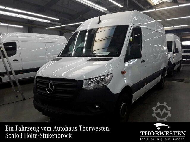 Фургон с высокой крышей Mercedes-Benz Sprinter 317 CDI Hochdach L2H2