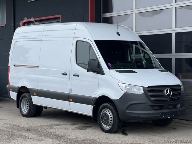Фургон с высокой крышей MERCEDES-BENZ Sprinter 517 CDI PRO AutomatikSpurhalte AHK
