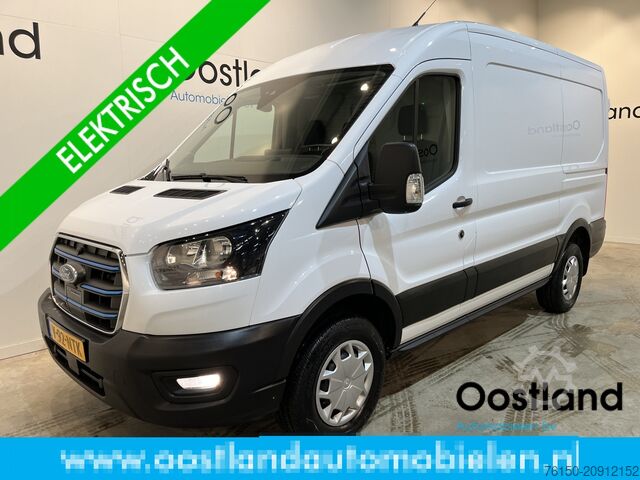 фургон-панель Ford E-Transit 350 L2H2 Trend 68 kWh / 100% Elektris...