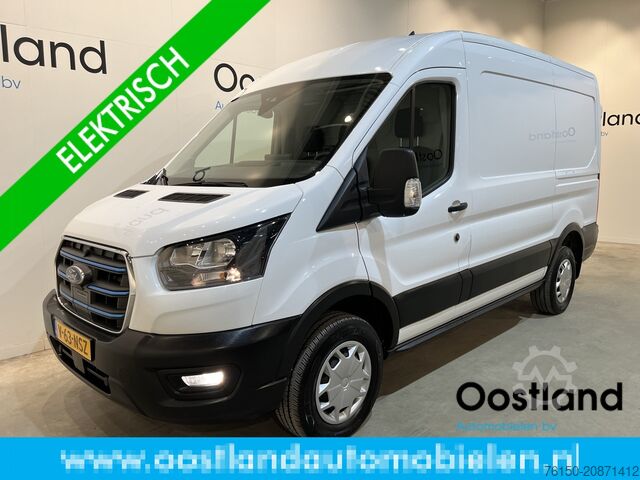 фургон-панель Ford E-Transit 350 L2H2 Trend 68 kWh / 100% Elektris...