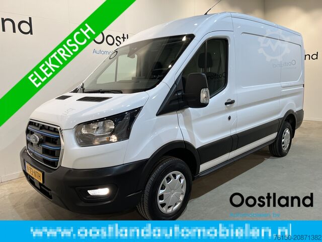 фургон-панель Ford E-Transit 350 L2H2 Trend 68 kWh / 100% Elektris...