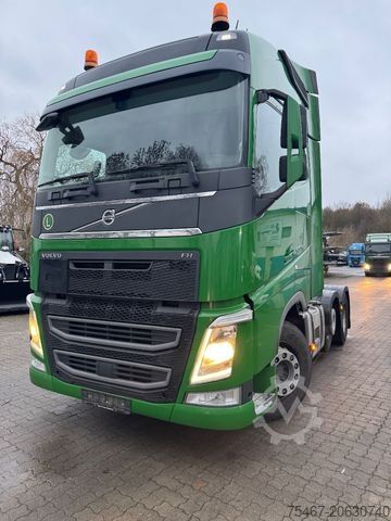 Грузовой автомобиль большой грузоподъёмности VOLVO FH 500 3 Achser 6x2  18 stück Vorhanden GGVS