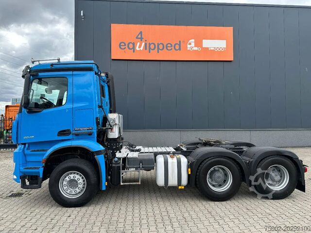 Большая нагрузка Mercedes-Benz Arocs 2648 6x4 hydraulics/PTO  201.874km EURO-6D