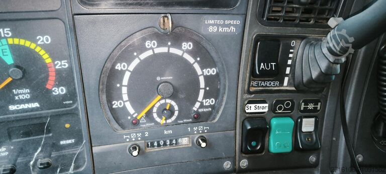 стандартный седельный тягач SCANIA R124 LA6X2NA 420