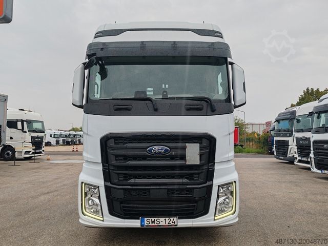 Стандартный седельный тягач FORD F-MAX 500