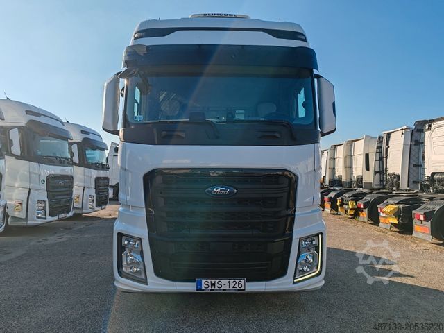 Стандартный седельный тягач FORD F-MAX 500