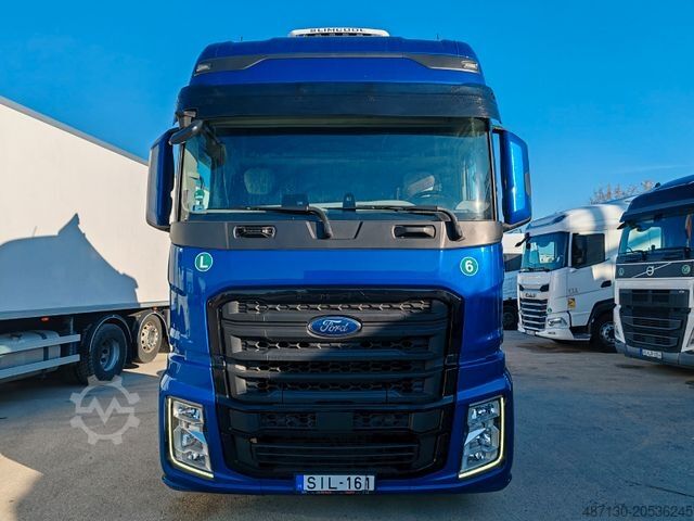 Тягач большого объема FORD F-MAX 500 mega