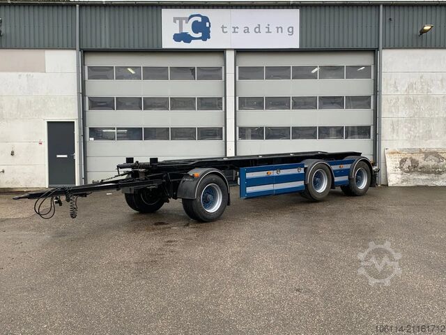 Контейнерные перевозки Van Hool 30 ton. Zo goed als nieuw.