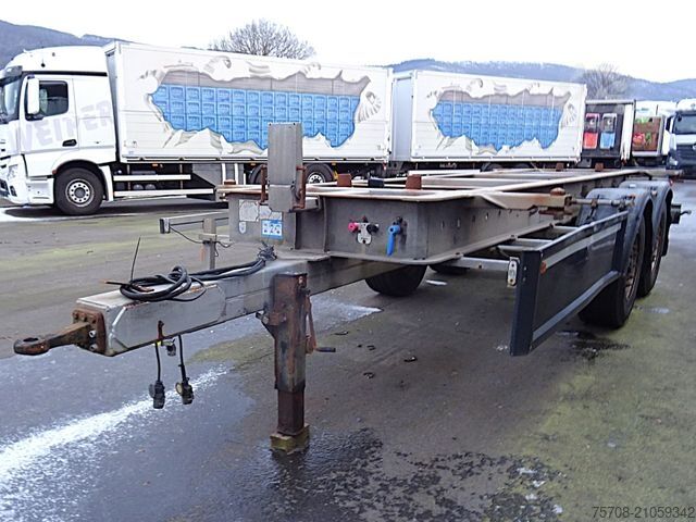 Прицеп с обменяемым шасси  BDF Tandem*hochgekuppelt*verzinkt*BPW *C745