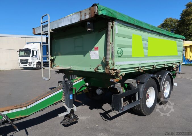 Трехсторонний самосвальный прицеп Schwarzmüller M-Serie