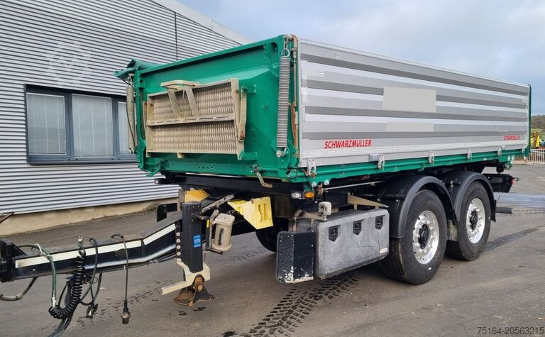 Трехсторонний самосвальный прицеп Schwarzmüller M-Serie