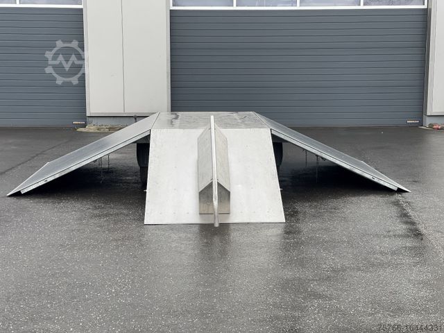 Торговый прицеп Hercules HERCULES  FUNBOX  MOBIL 