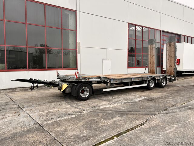 Низкорамный прицеп  t3  3 Achs Tiefladeranhänger, wenig Benutzt