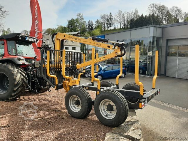 Лесовозный прицеп  Uniforst 6.34