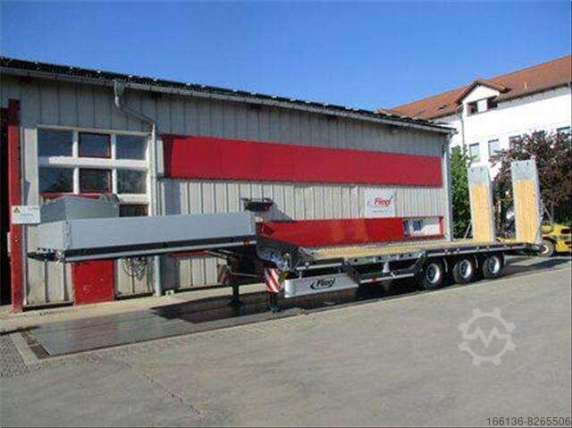 Трал низкорамный Fliegl SDS 470 T mit Radmulden