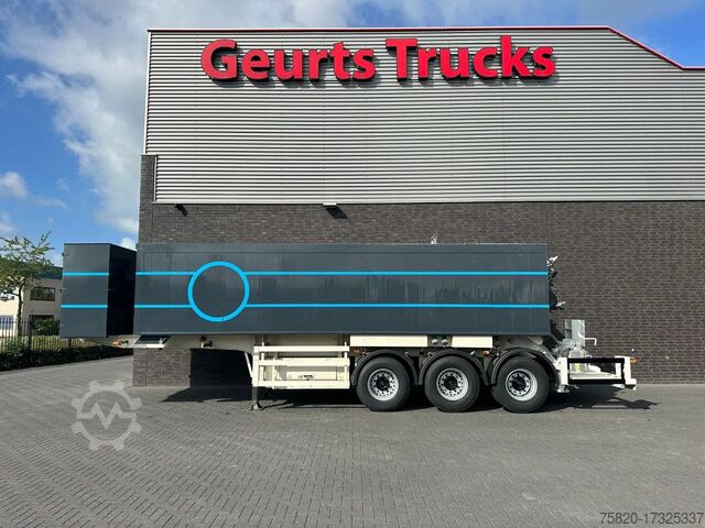 Бетононасос Kempf SKM 39/3CEMENTDEKVLOER TRAILER/CHAPE/MORTEL/SCR...