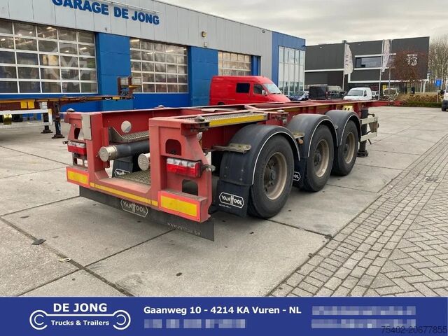 Контейнерные перевозки Van Hool Tank chassis / ADR / BPW + DISC / 20-30 FT