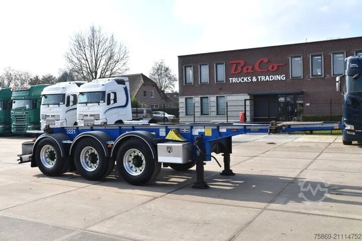 Контейнерные перевозки VAN HOOL A3C002 - ADR FL - 20 FT SWAP - LIFT AXLE - BPW ...