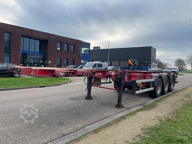 Контейнерные перевозки Burg BPO 12 27 CCXGX 00 20/30 FT Chassis / BPW Axles...