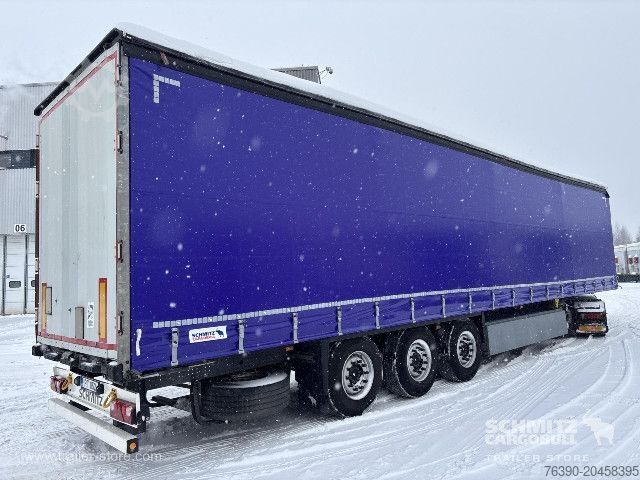 Открытый полуприцеп с тентом Schmitz Cargobull Semitrailer Curtainsider Standard