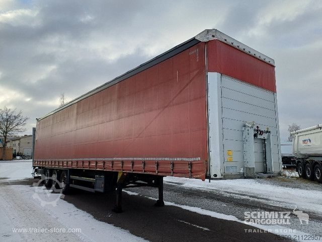 Открытый полуприцеп с тентом Schmitz Cargobull Curtainsider Standard Ladebordwand Getränke