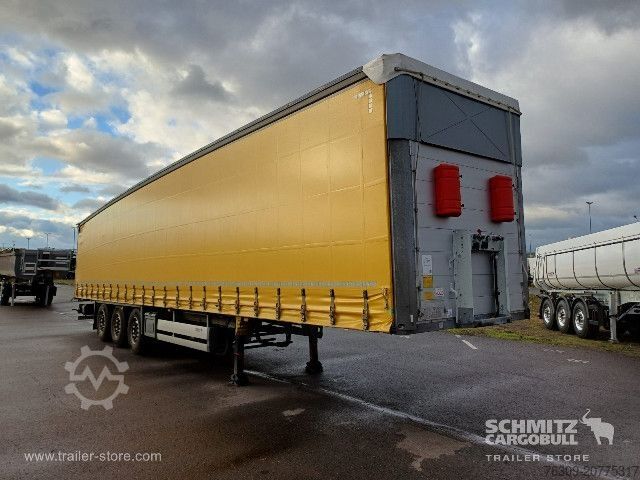 Открытый полуприцеп с тентом Schmitz Cargobull Curtainsider Standard Getränke