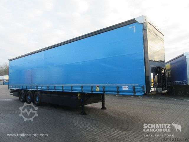 Открытый полуприцеп с тентом Schmitz Cargobull Curtainsider Standard Getränke