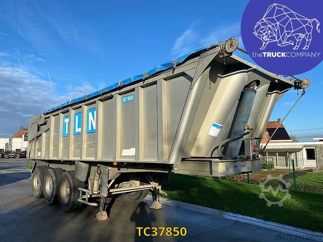 Самосвал Benalu 