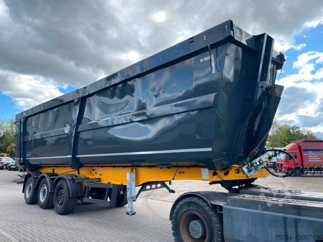 Полуприцеп-самосвал SCHMITZ CARGOBULL ca. 52m³ Schrott Stahlmulde - Unfaller