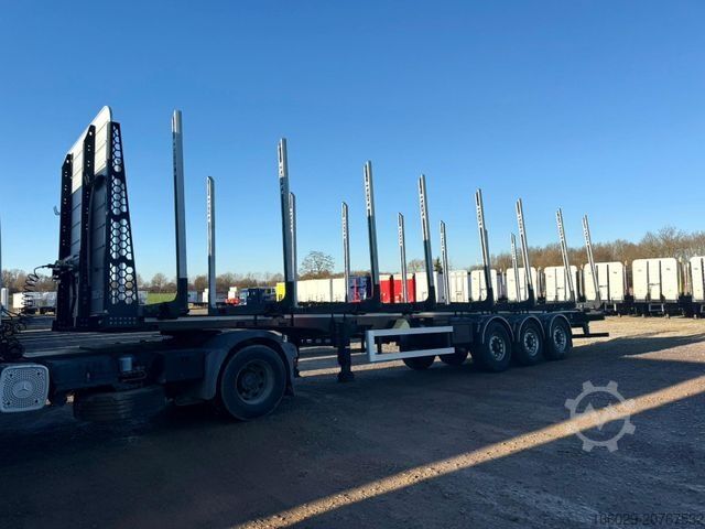 Лесовозный полуприцеп PAVIC Holzauflieger mit Schemel und Rungen